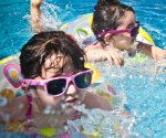 sunglasses-girl-swimming-pool-swimming-61129
